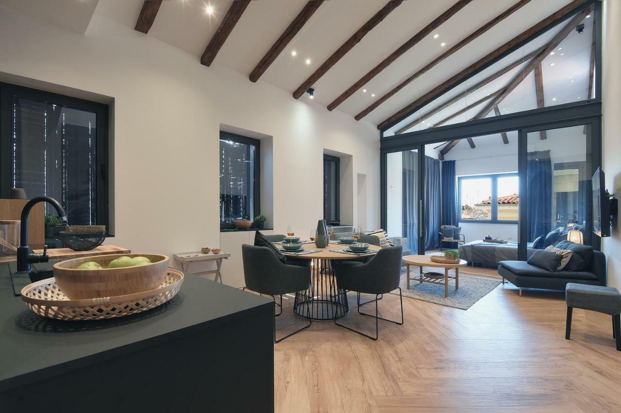 Luxury Apartment Jana With Private Parking Pola Esterno foto