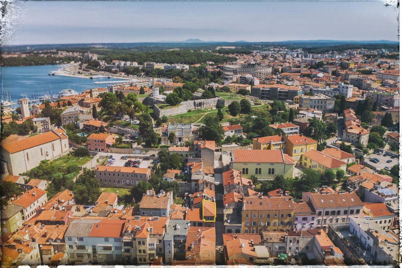 Luxury Apartment Jana With Private Parking Pola Esterno foto